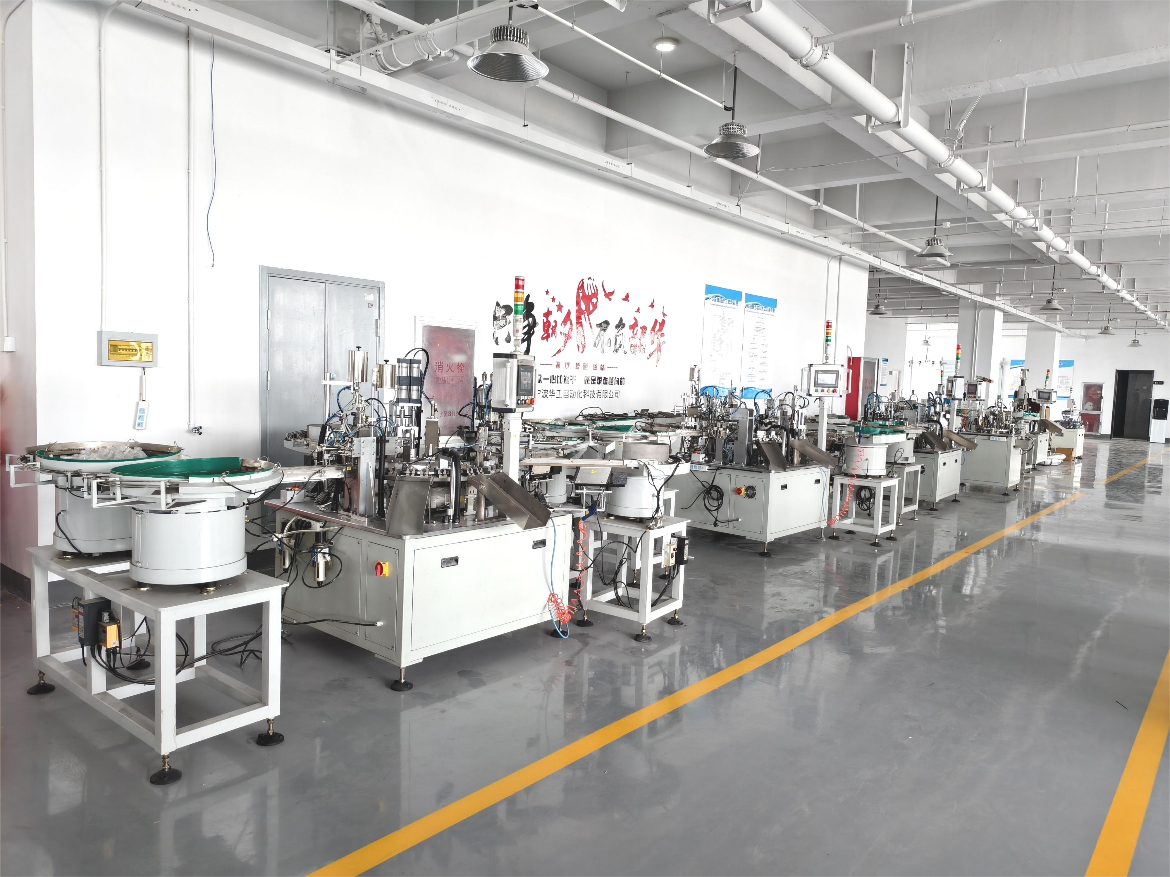 6 台自动化设备落地，助力日化工厂精简人工提质增效
